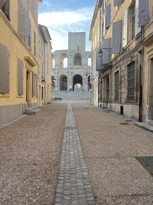 Arles Maison Petite Roquette Et Garage المظهر الخارجي الصورة